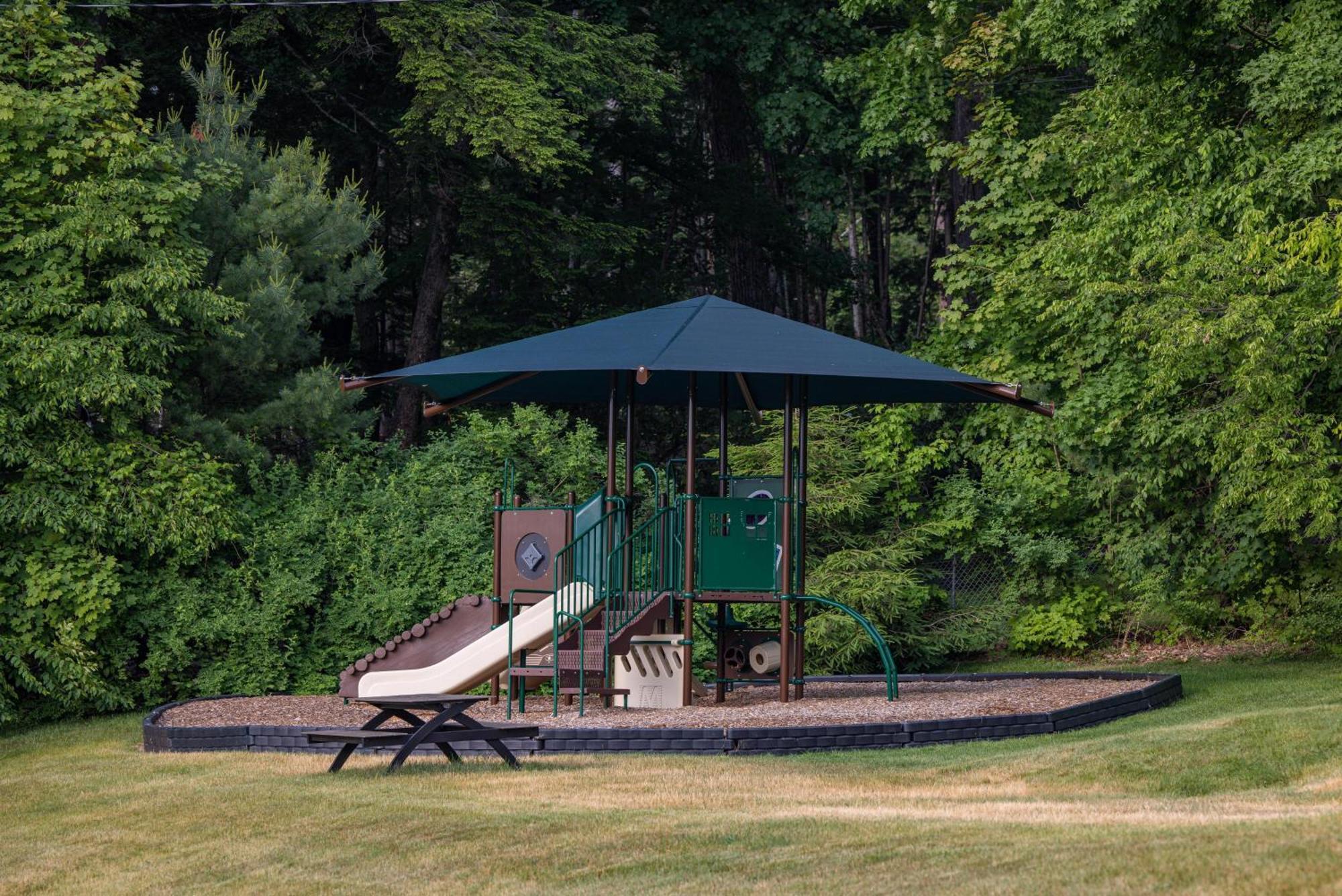 Sun Castle Resort Lake George Eksteriør billede